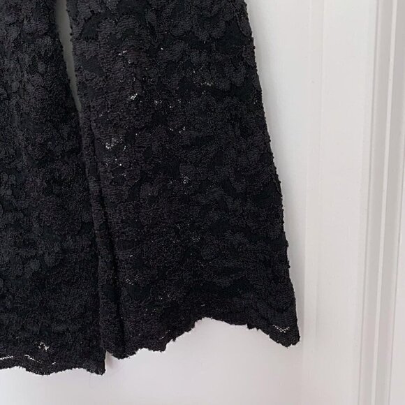 JM Collection Women Black Lace Button Down Scallop Hem Shirt, size Small - Picture 8 of 9